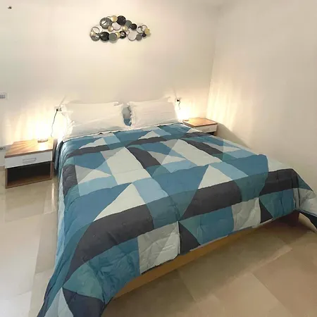 Augustea Sannicandro di Bari