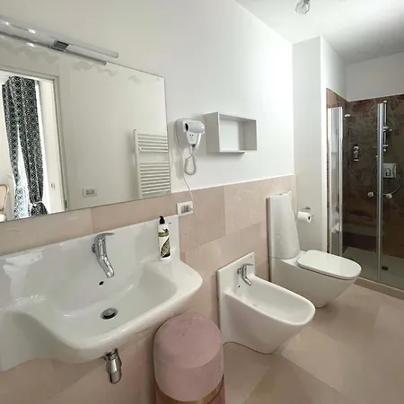 Augustea 산니칸드로디바리