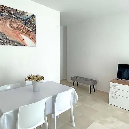 Augustea Bed & Breakfast 3*