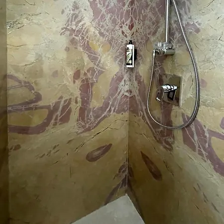 Augustea 3* 산니칸드로디바리