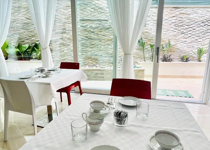 Augustea Sannicandro di Bari