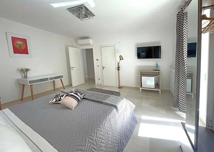 לינה וארוחת בוקר Augustea Sannicandro di Bari