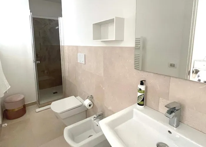 Augustea לינה וארוחת בוקר Sannicandro di Bari