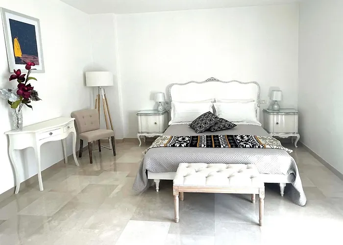 Oda ve Kahvaltı Augustea Sannicandro di Bari