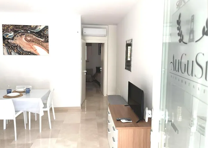 לינה וארוחת בוקר Augustea Sannicandro di Bari