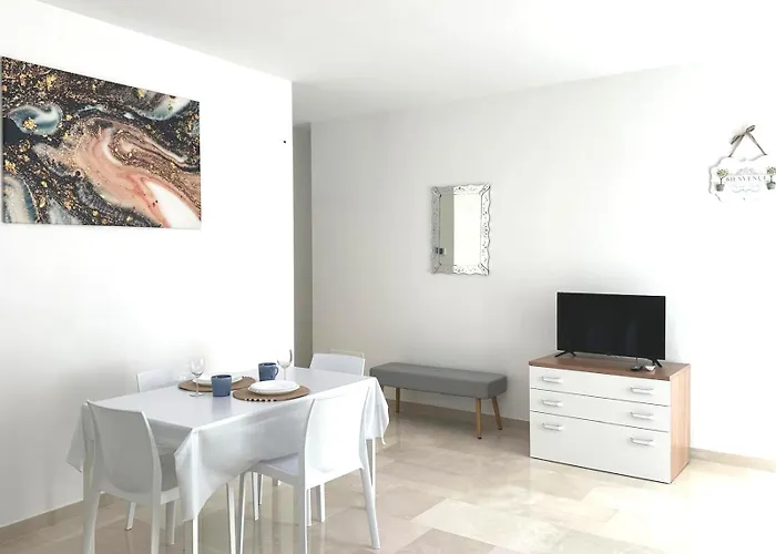 Augustea Sannicandro di Bari